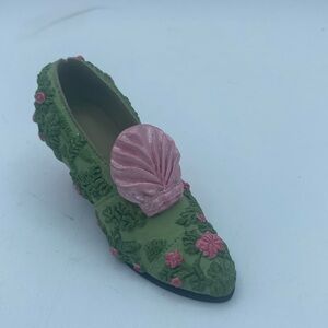 VTG 90’s Metropolitan Museum of Art Miniature green pink Floral Shoe READ 4”